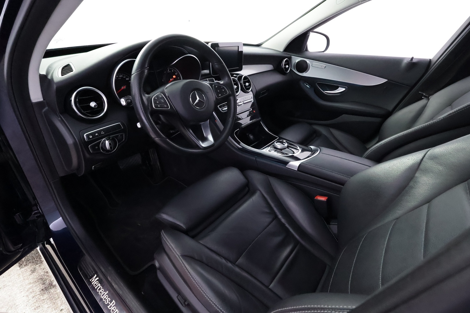 MERCEDES-BENZ C 2016