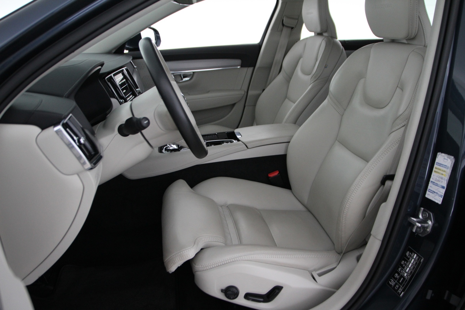 VOLVO V90 2020