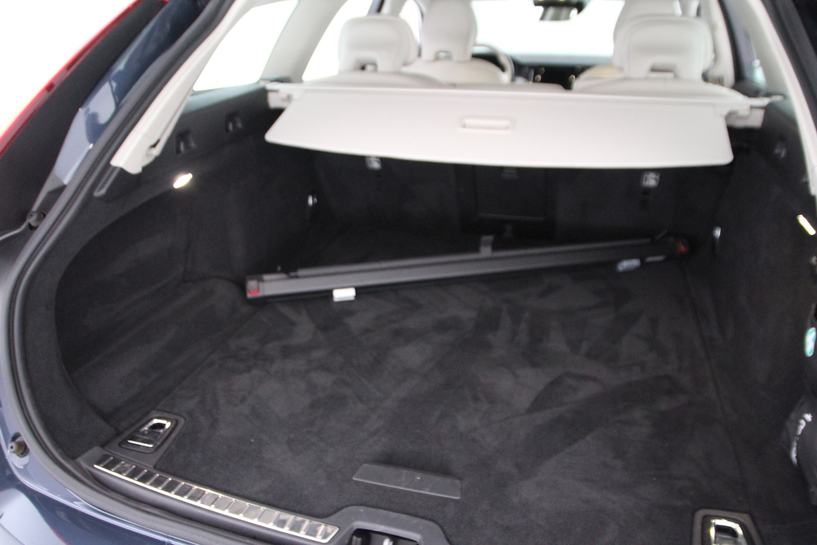 VOLVO V90 2020
