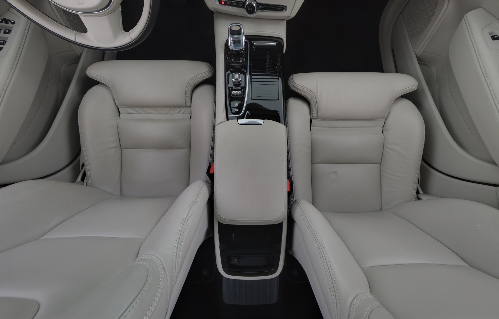 VOLVO V90 2020