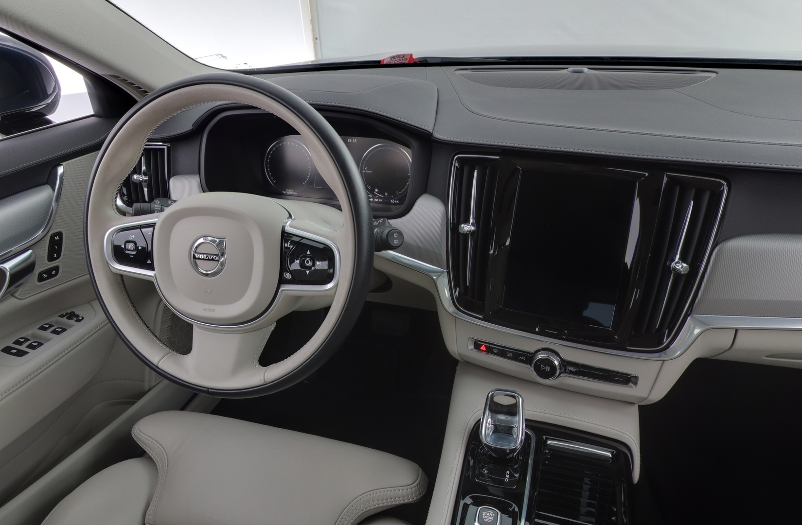 VOLVO V90 2020