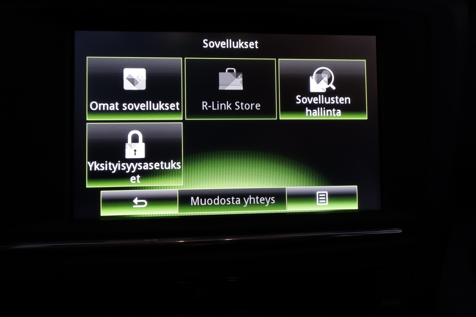 RENAULT Kadjar 2016