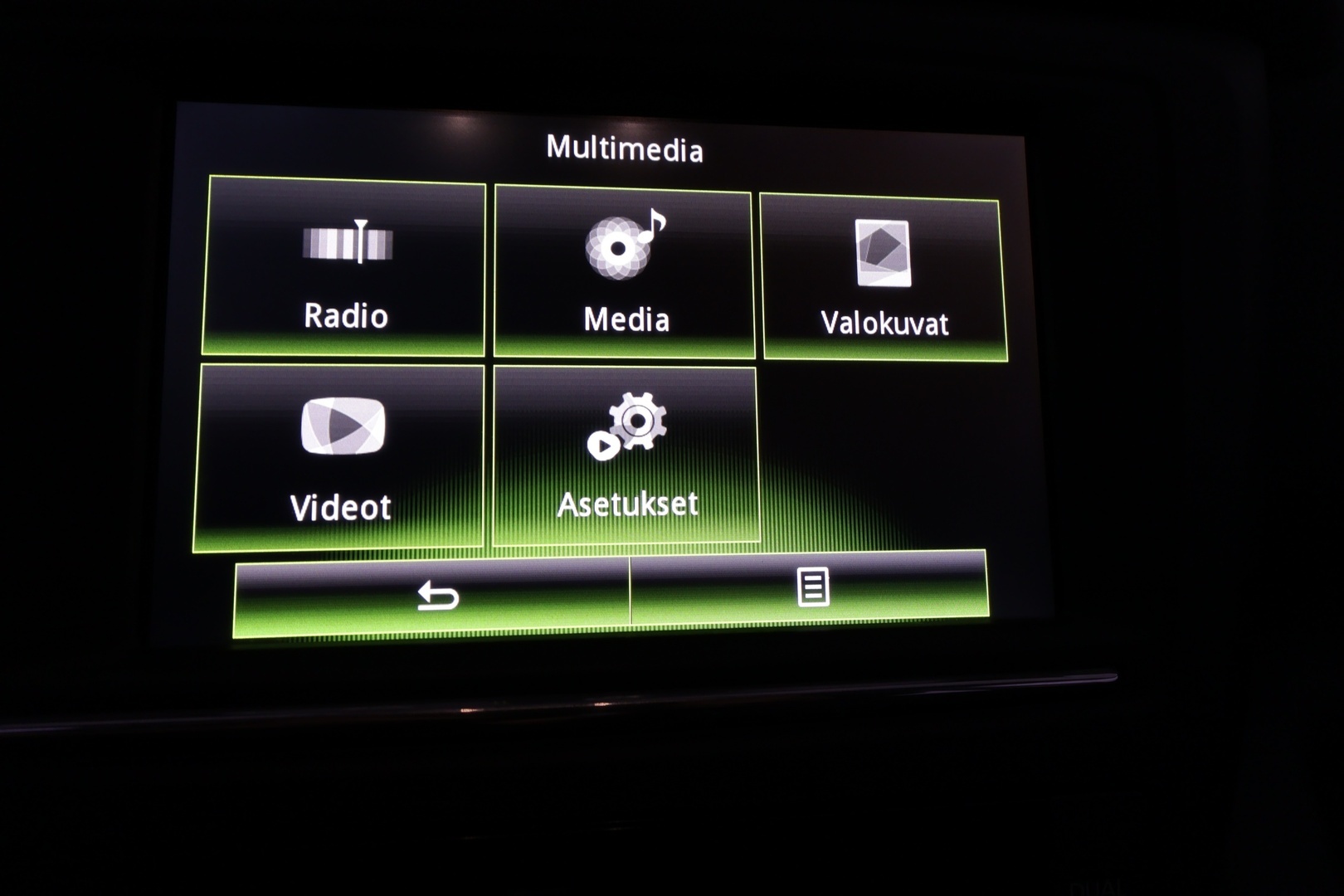 RENAULT Kadjar 2016