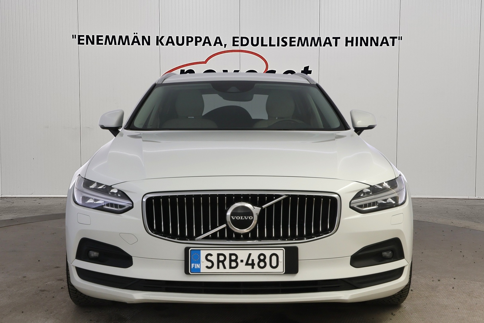 VOLVO V90 2021