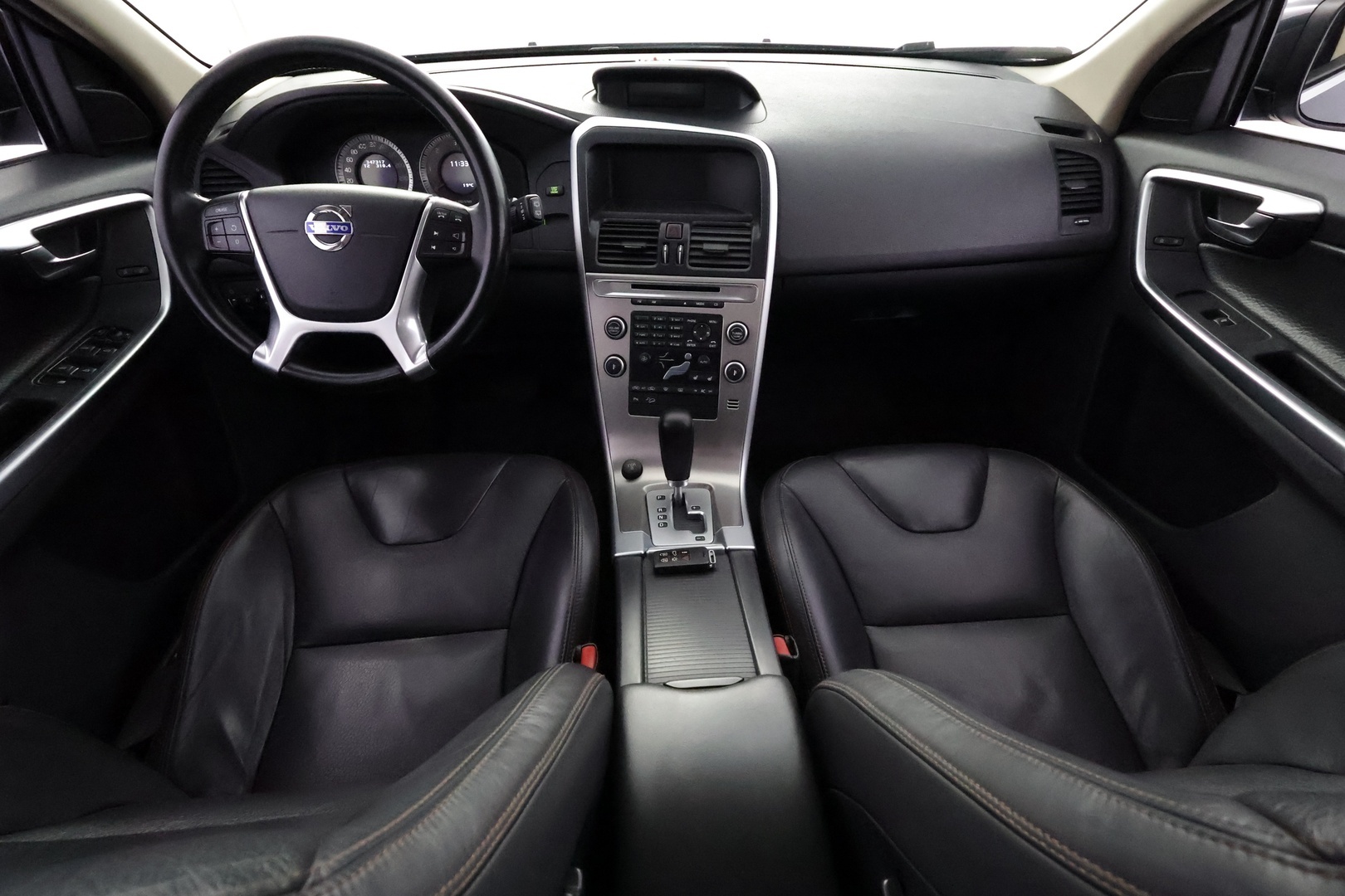 VOLVO XC60 2010