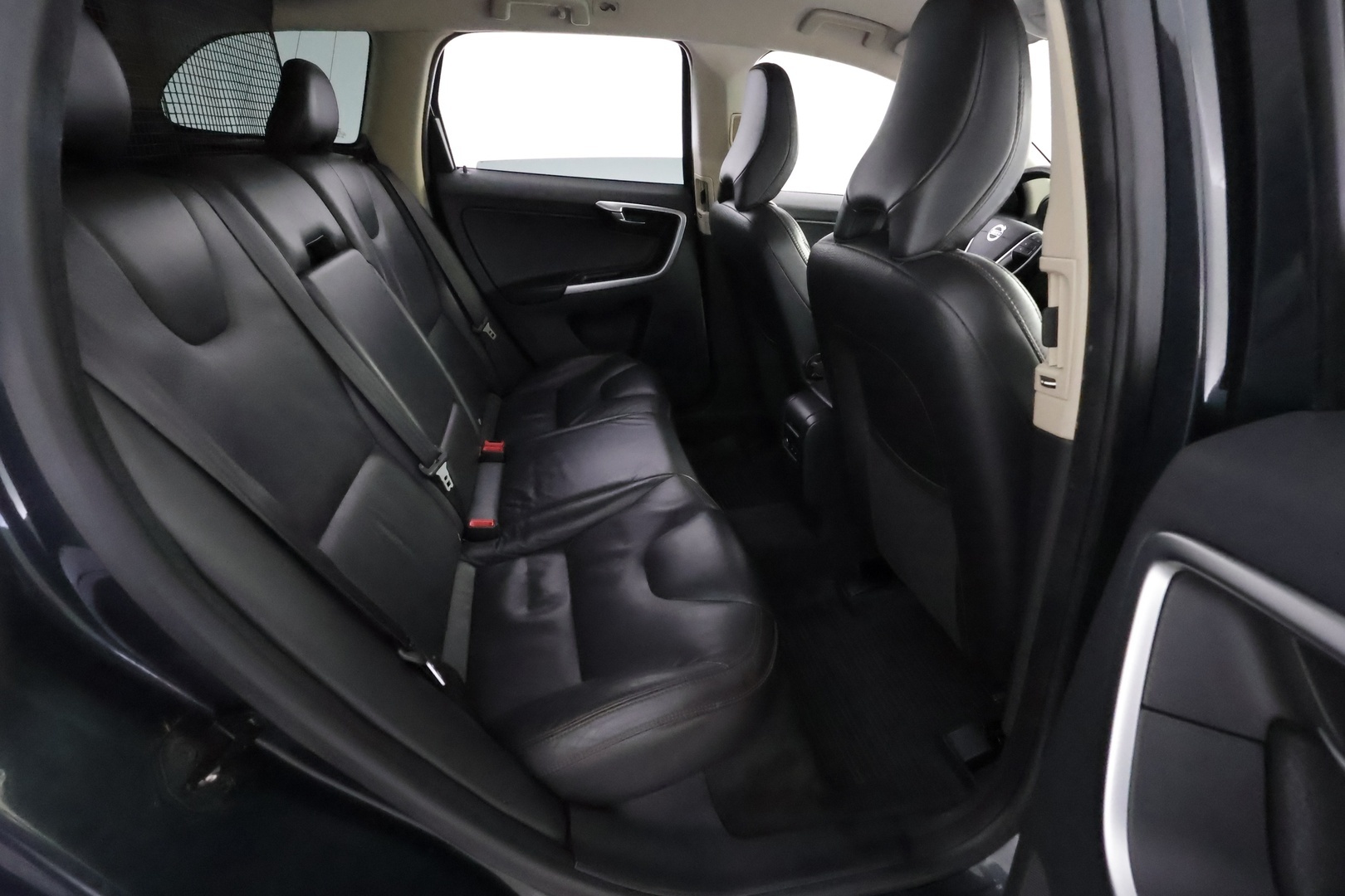 VOLVO XC60 2010