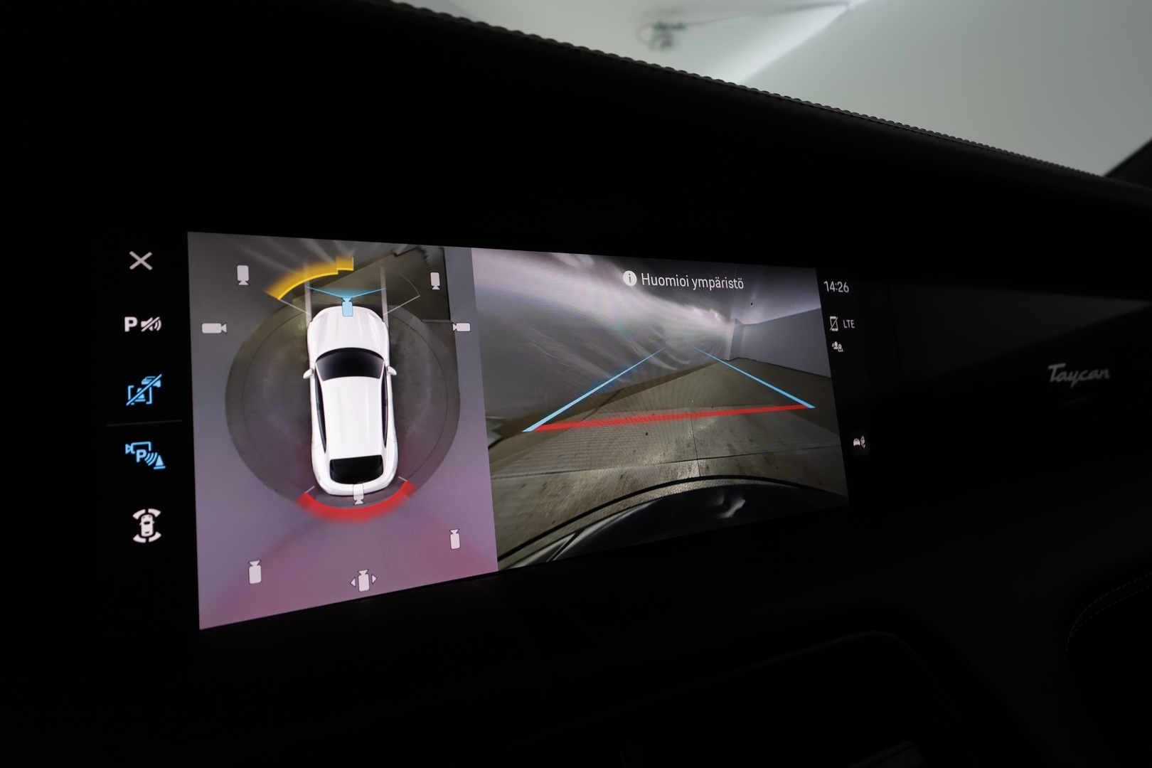 PORSCHE Taycan 2022