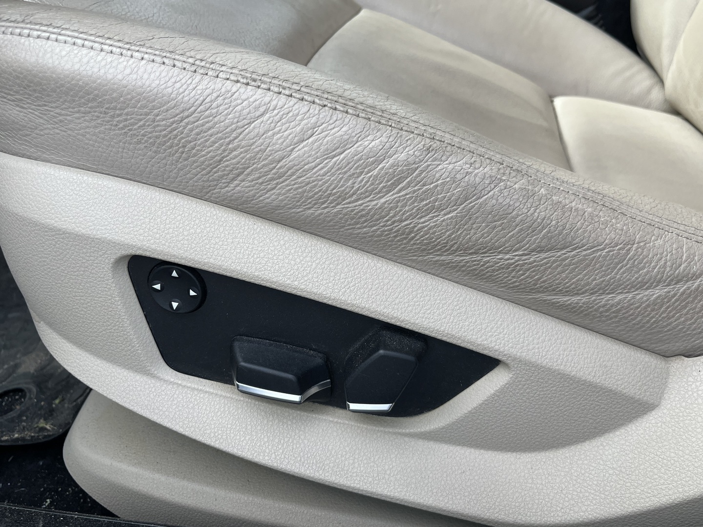 BMW 730 2009