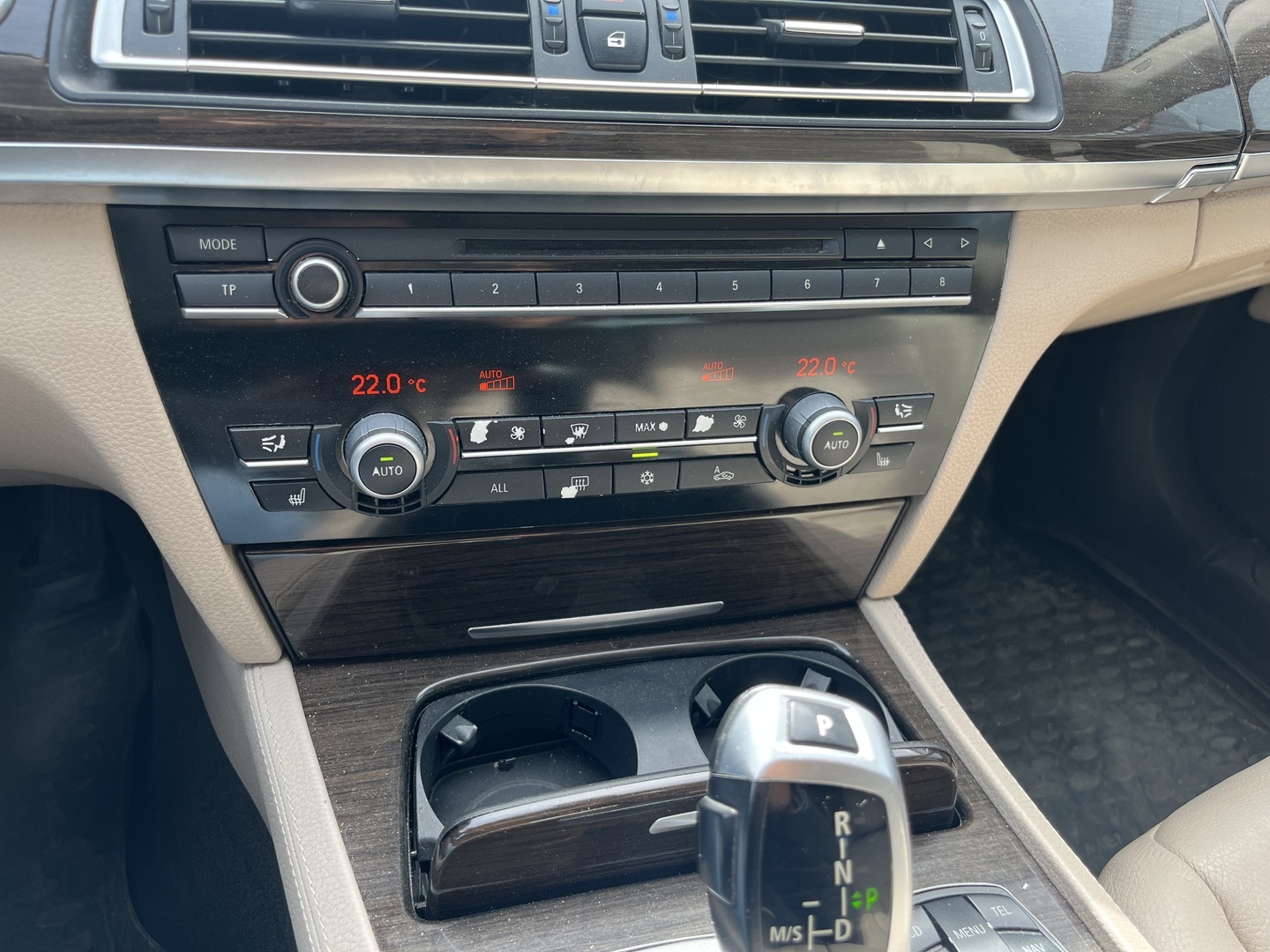 BMW 730 2009
