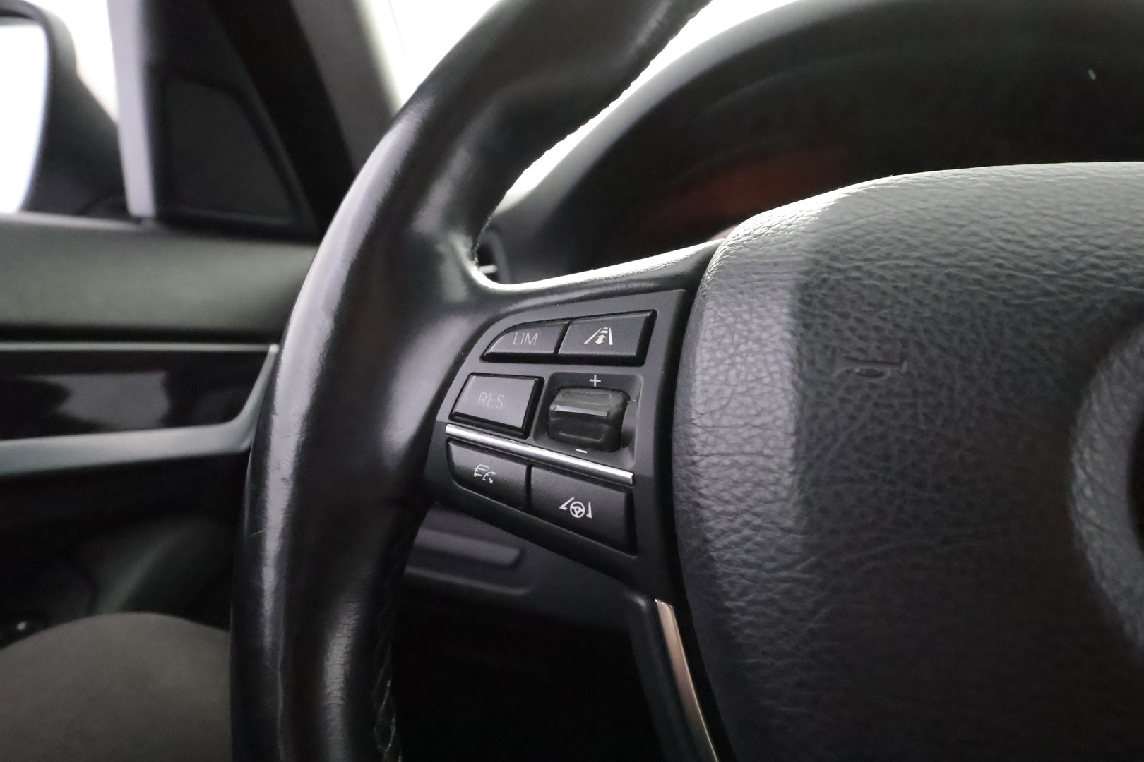 BMW 530 2015