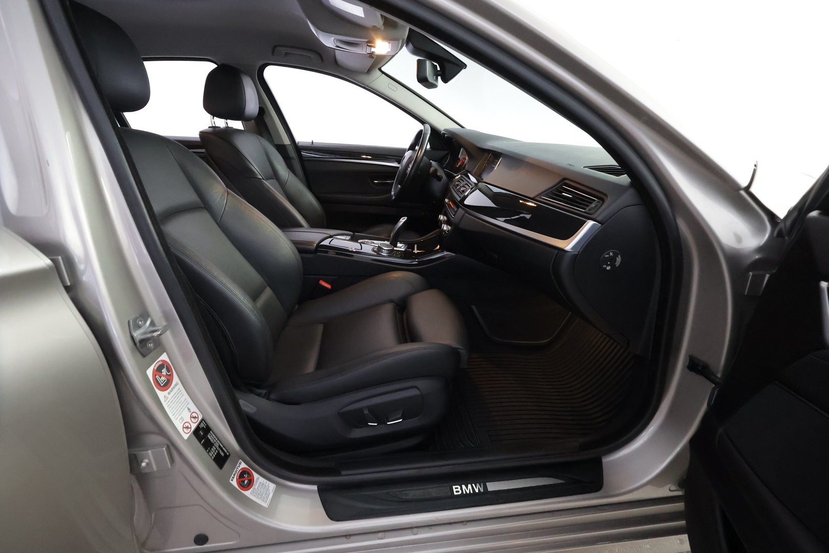 BMW 530 2015