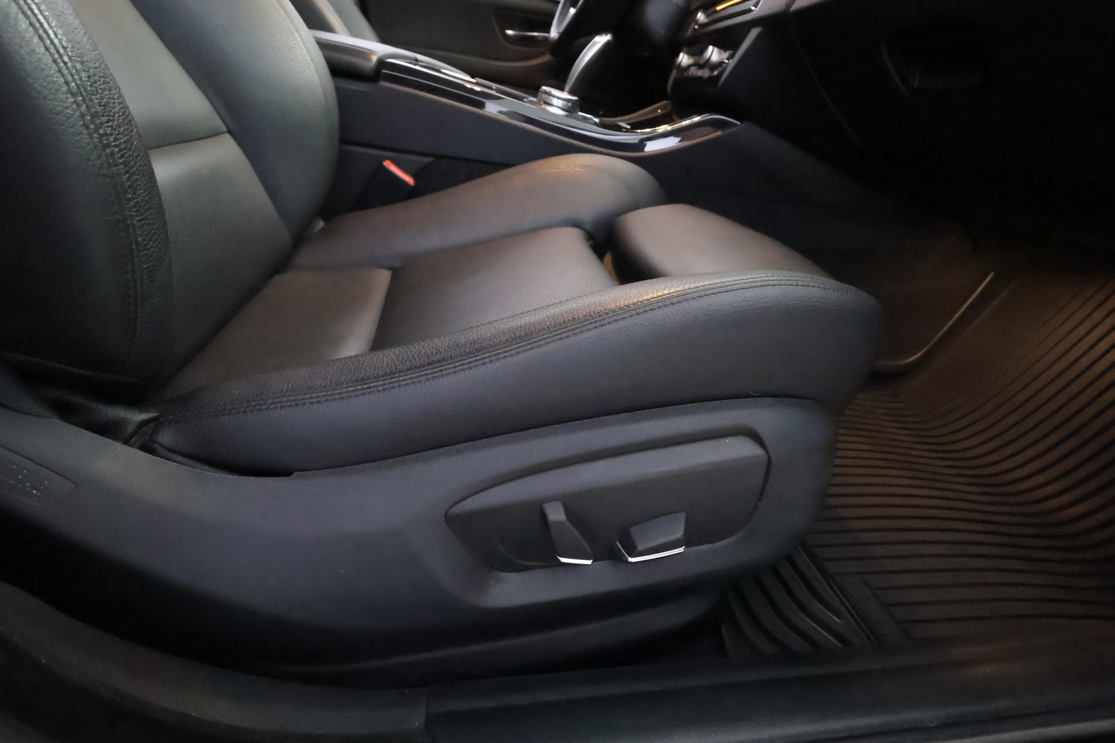 BMW 530 2015
