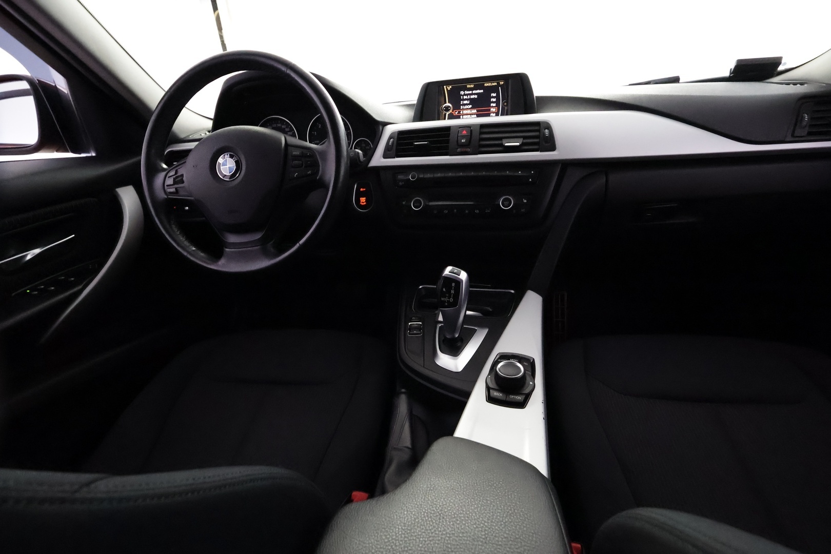 BMW 320 2013