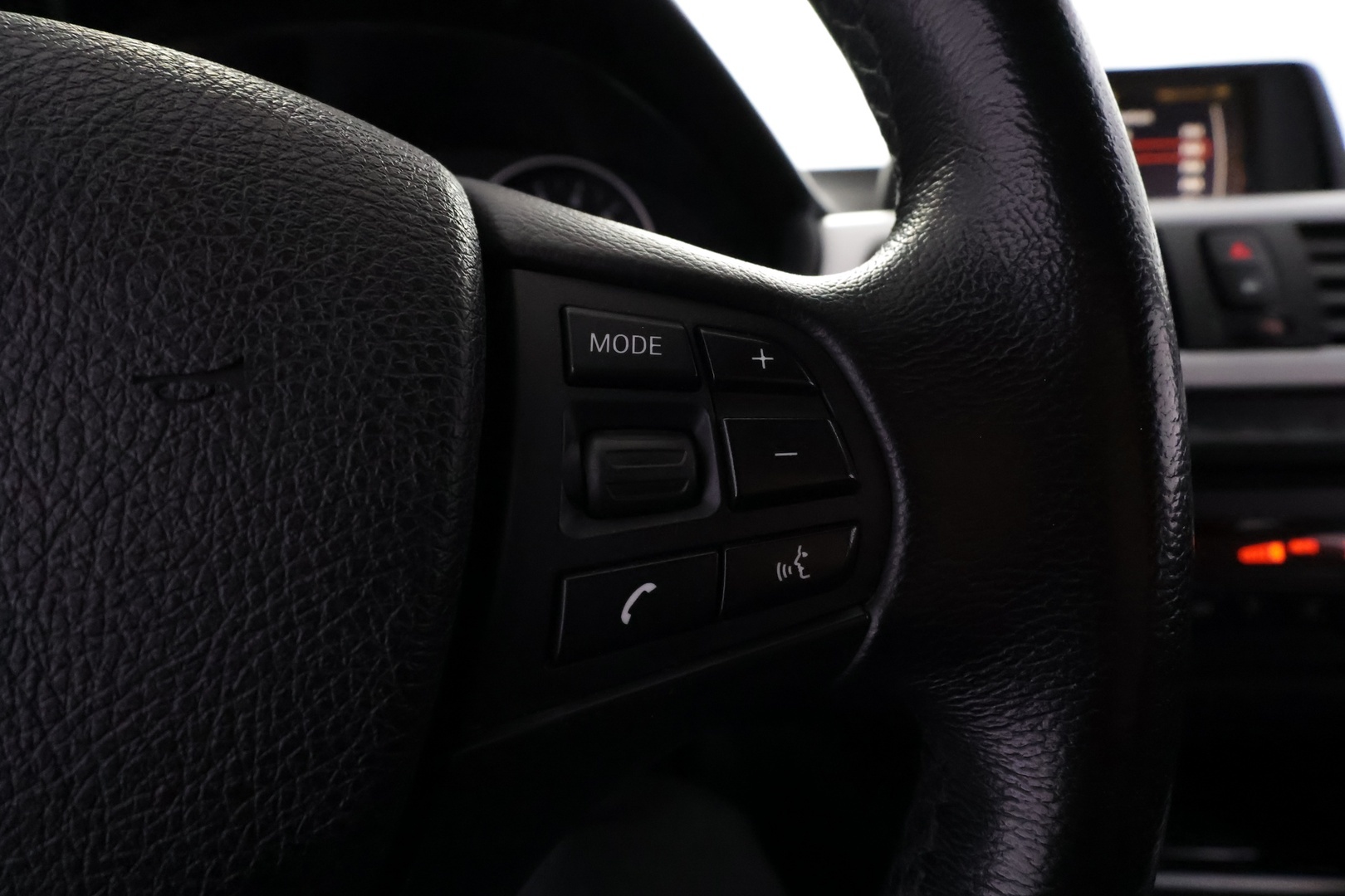 BMW 320 2013