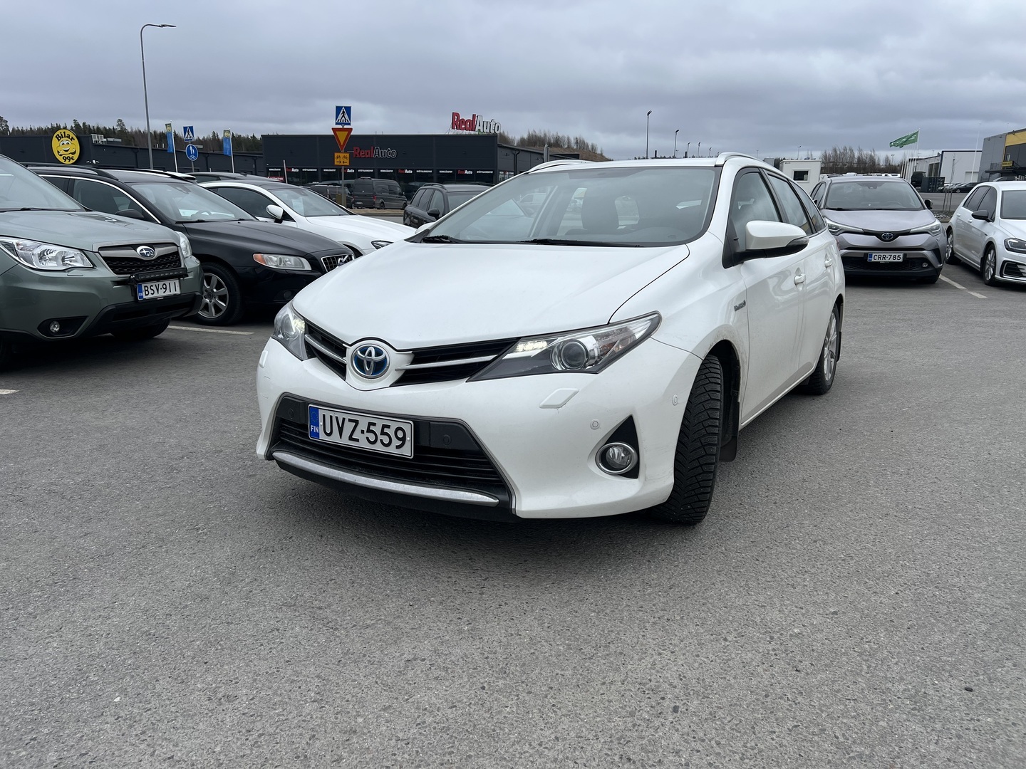 TOYOTA Auris 2013
