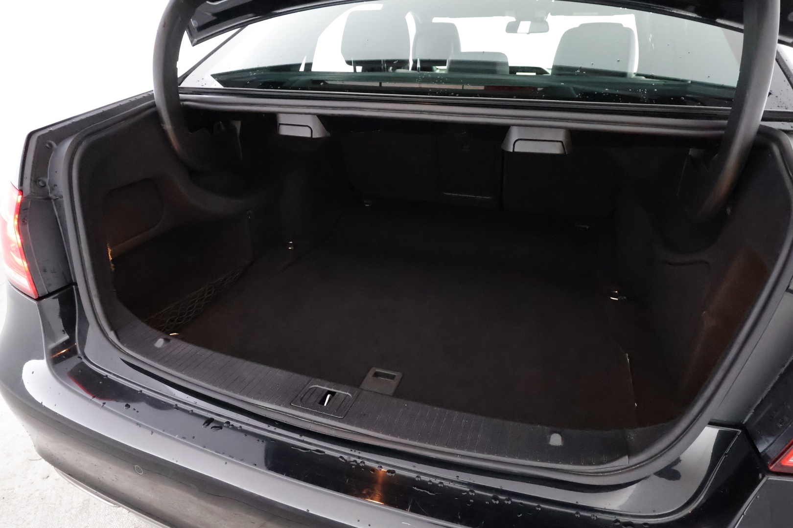 MERCEDES-BENZ E 2015