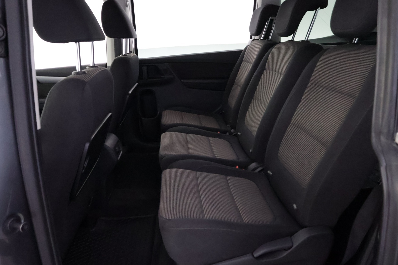 VOLKSWAGEN Sharan 2010