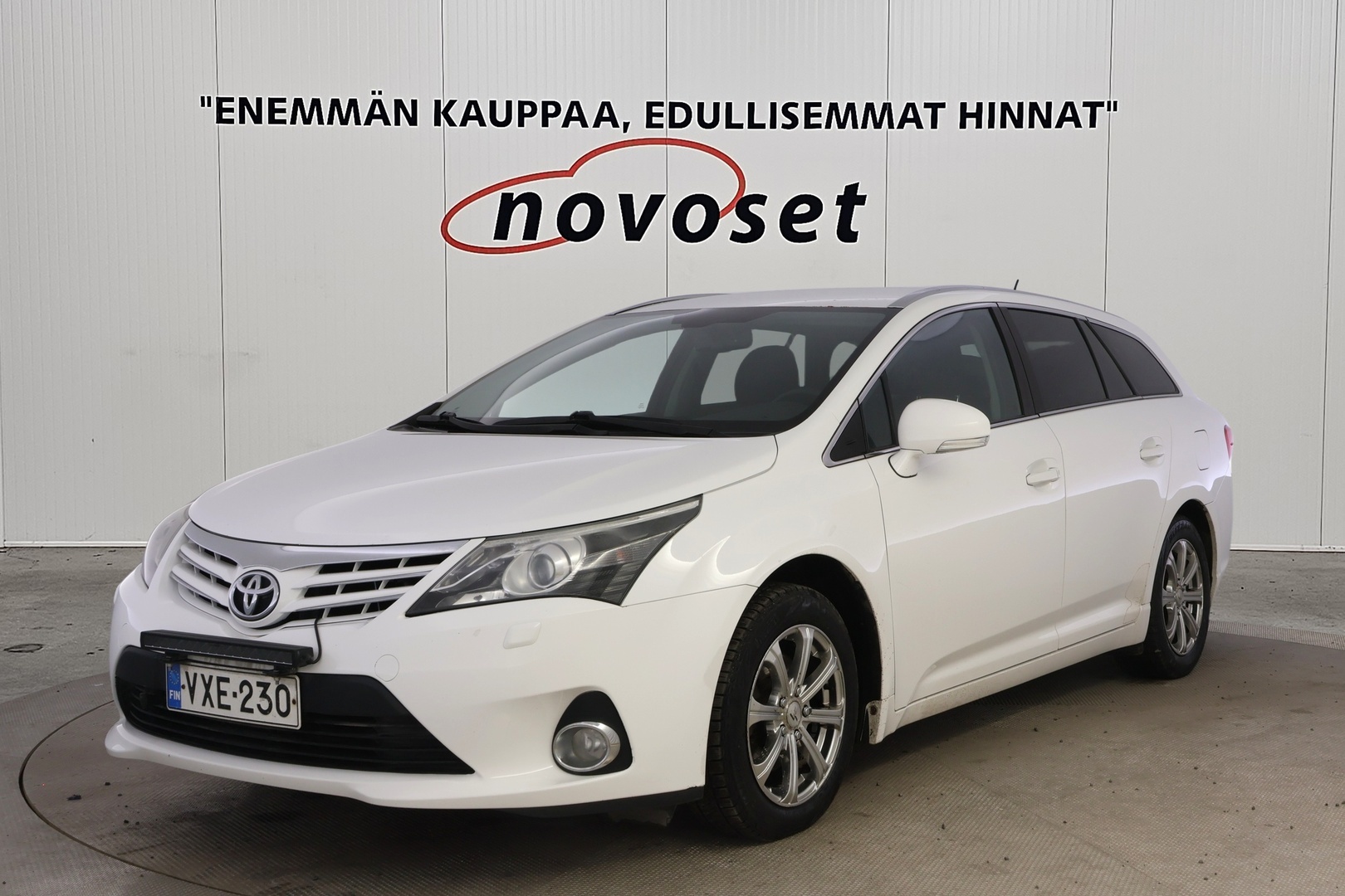 TOYOTA Avensis 2013