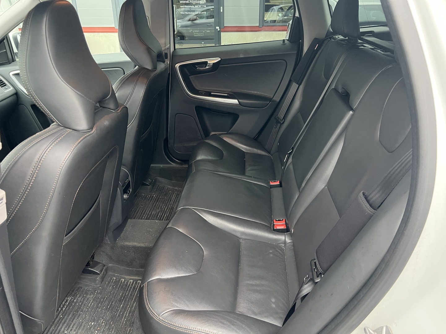VOLVO XC60 2016