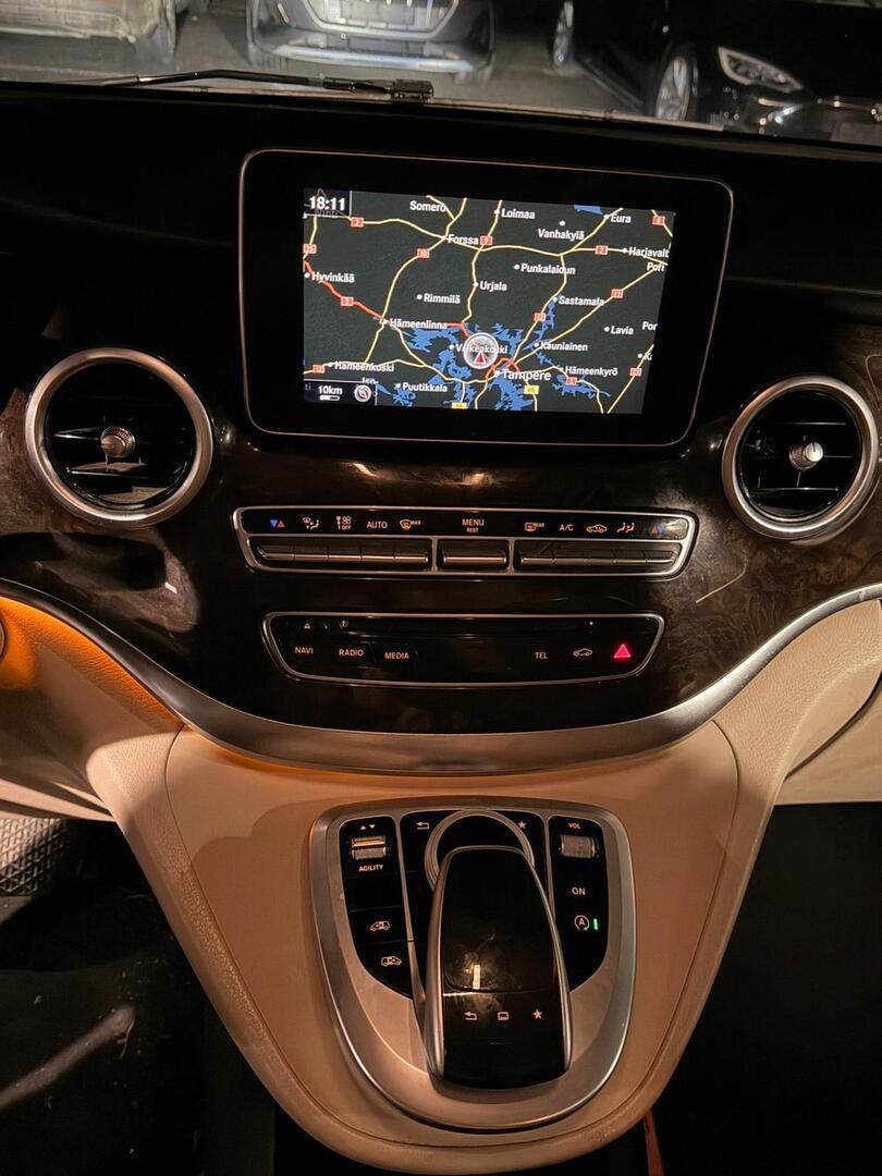 MERCEDES-BENZ V 2014