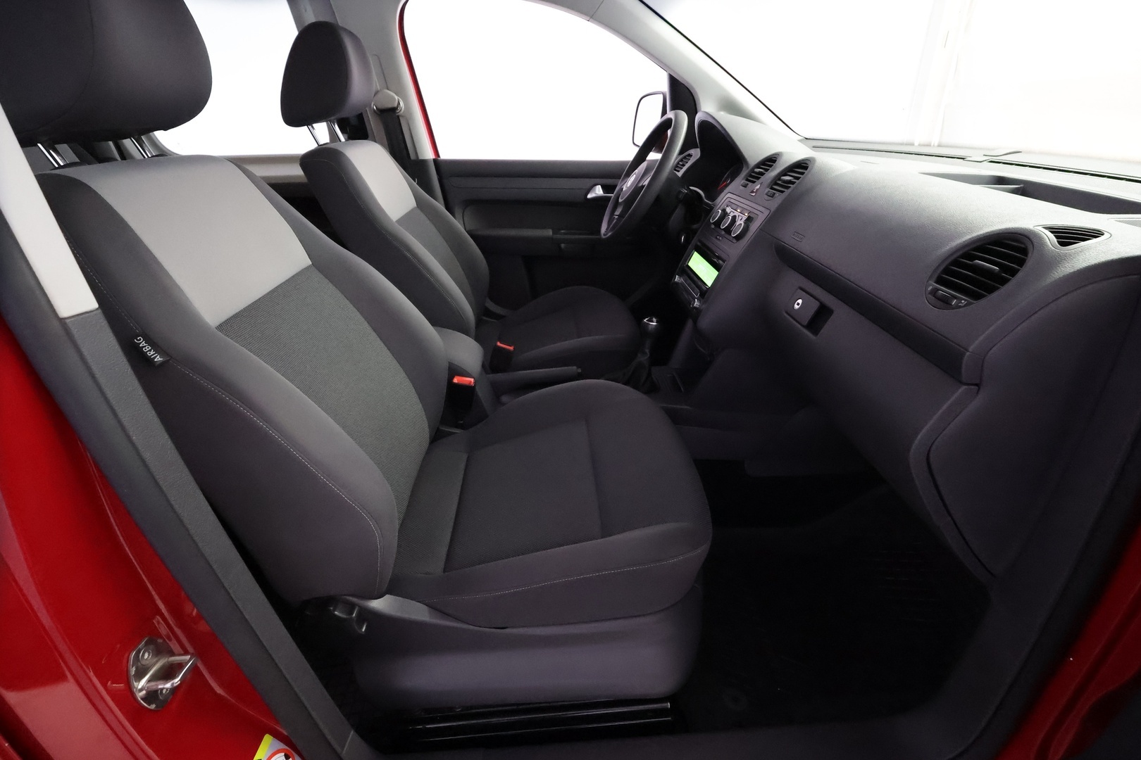 VOLKSWAGEN Caddy 21
