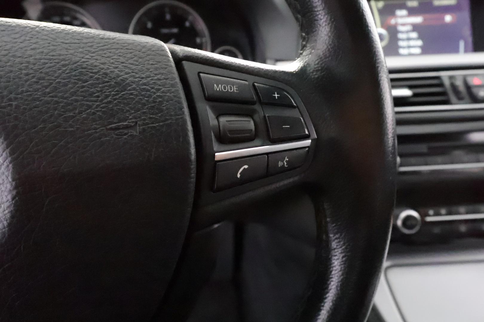 BMW 520 2011
