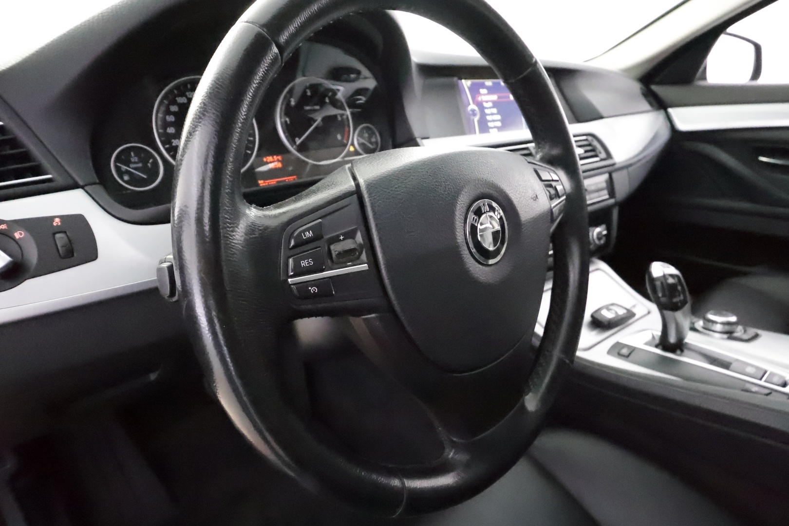 BMW 520 2011