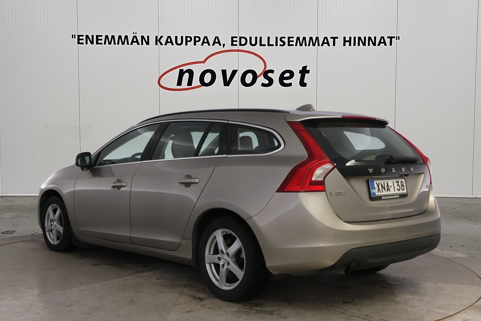 VOLVO V60 2011