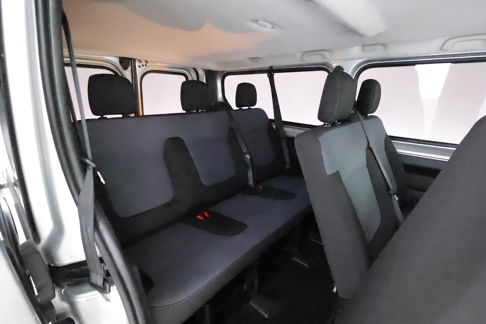 OPEL Vivaro 2017