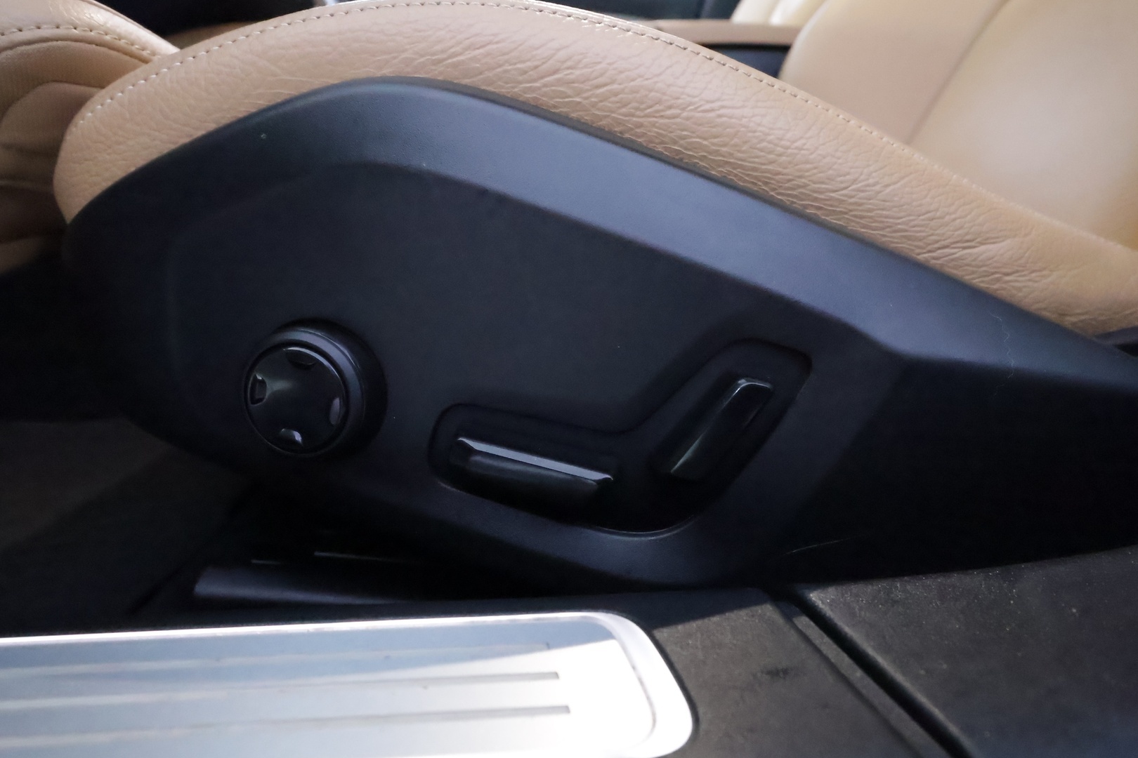 VOLVO S90 15