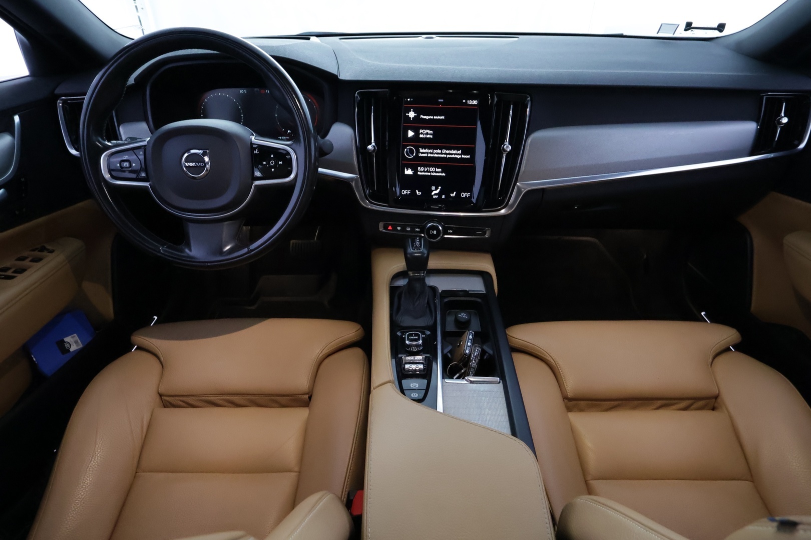 VOLVO S90 19