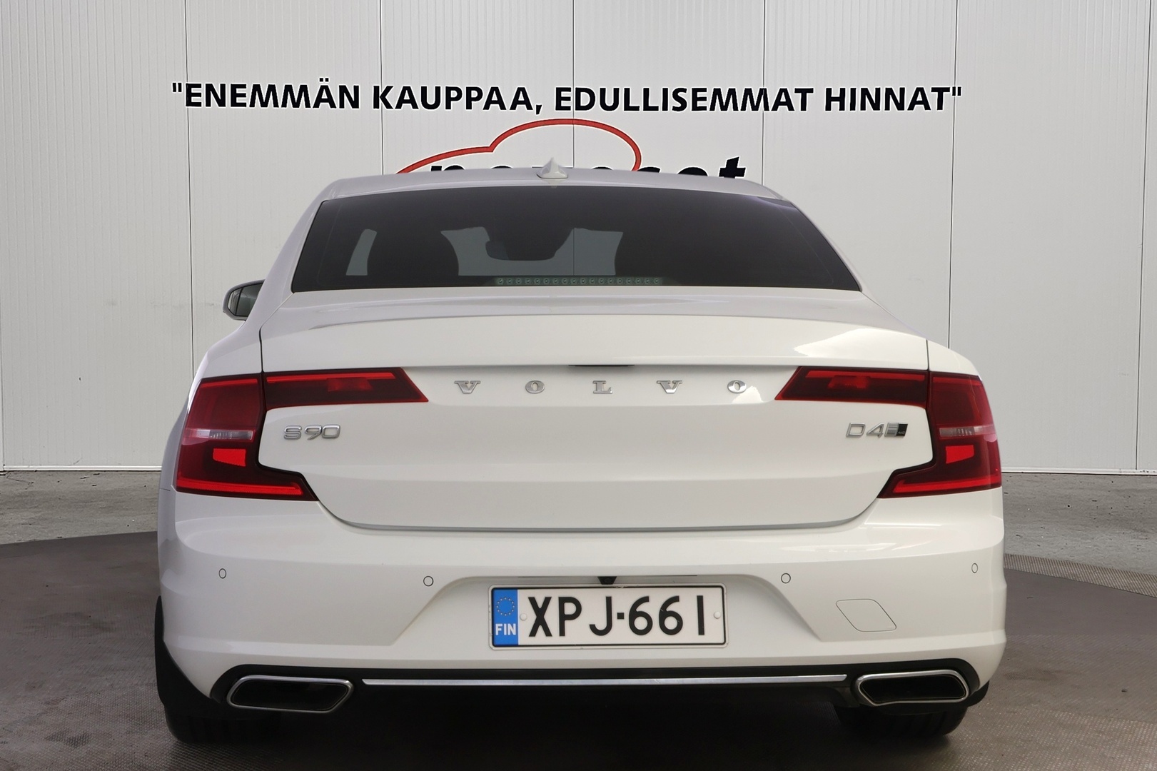 VOLVO S90 3
