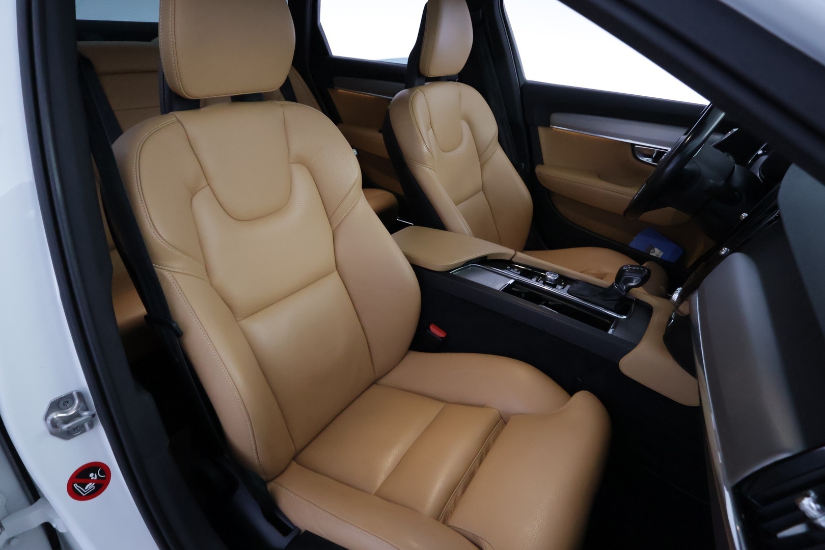 VOLVO S90 30