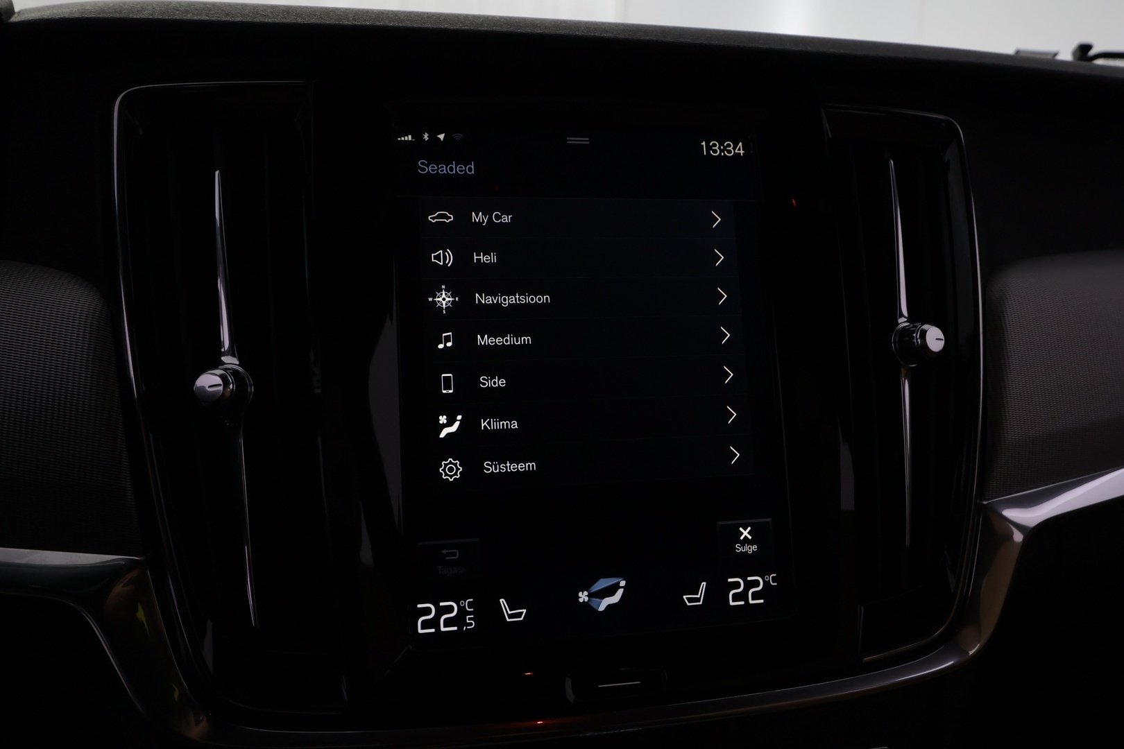 VOLVO S90 48