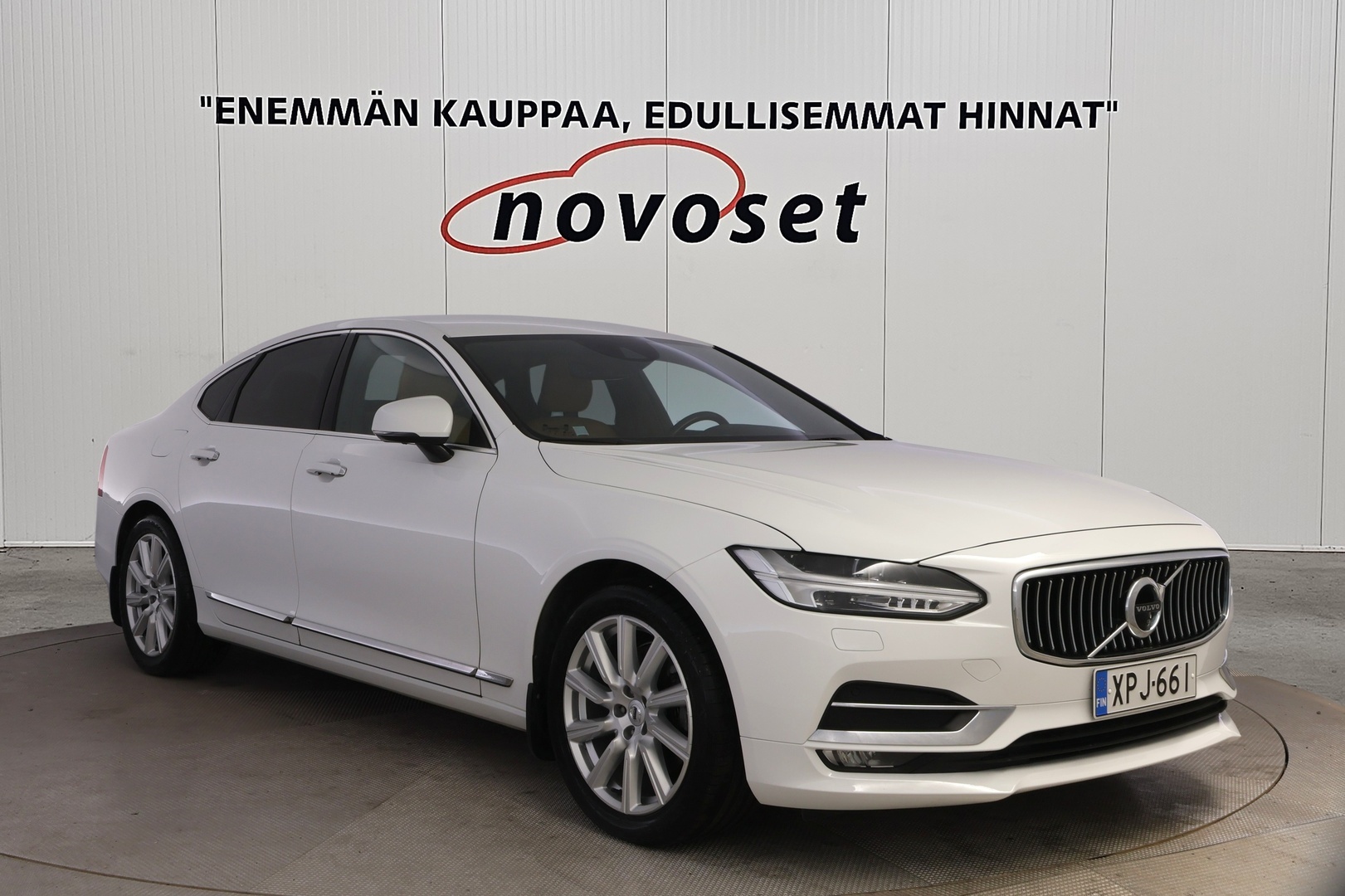 VOLVO S90 5