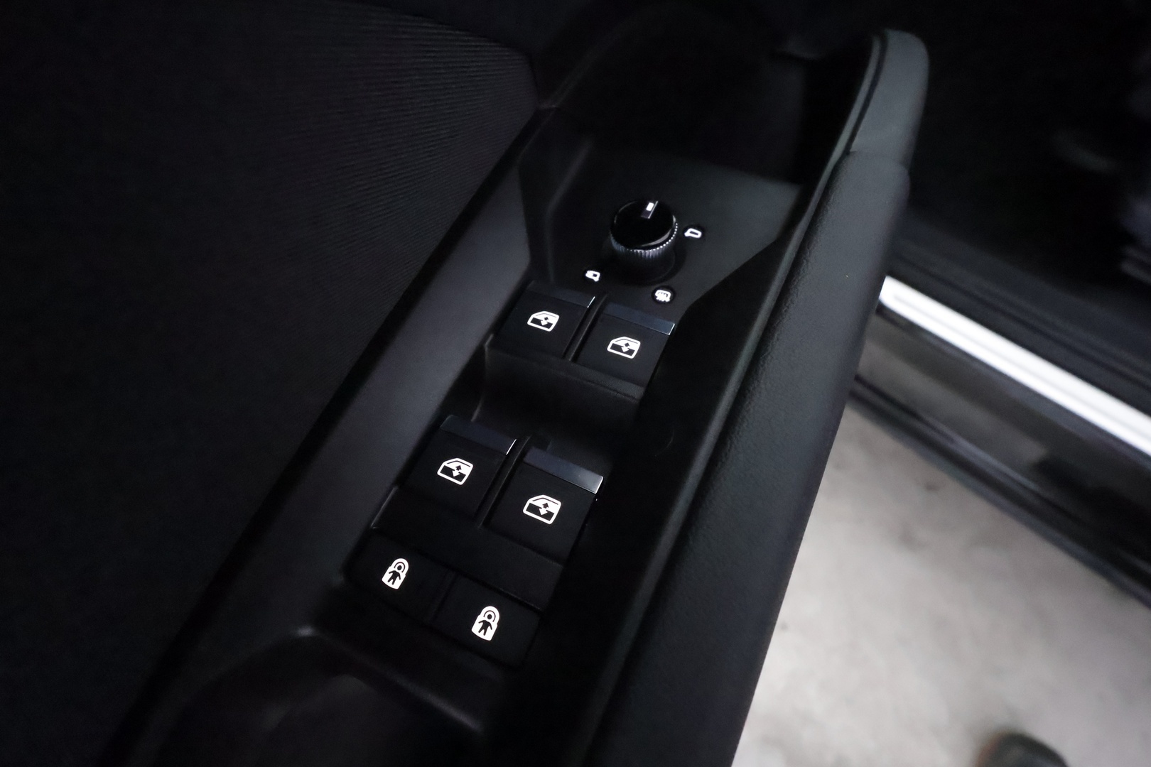 AUDI Q4 e-tron 28