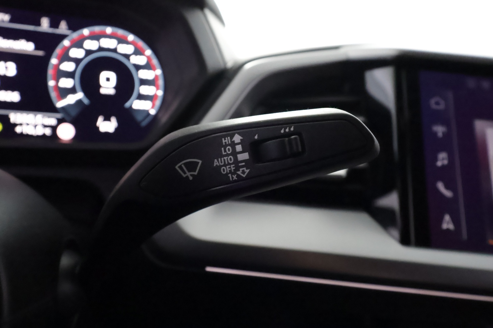 AUDI Q4 e-tron 34