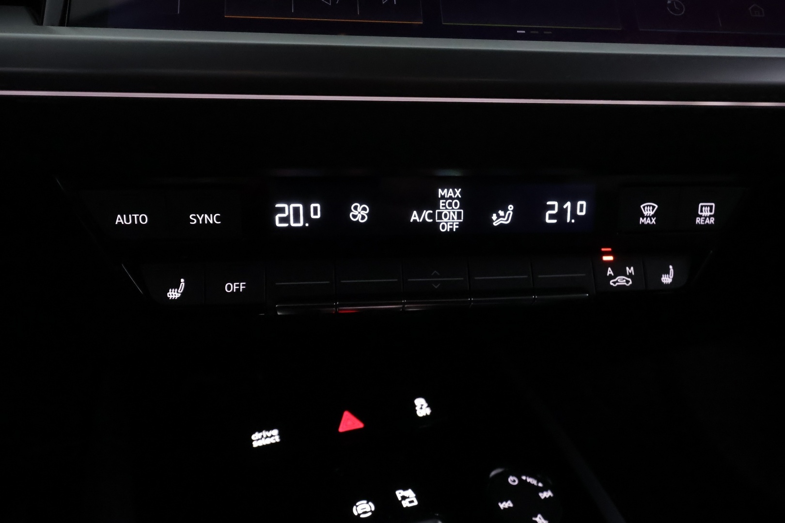 AUDI Q4 e-tron 37