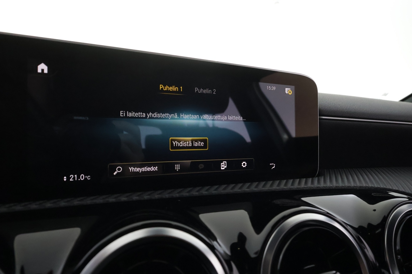 MERCEDES-BENZ A 2021