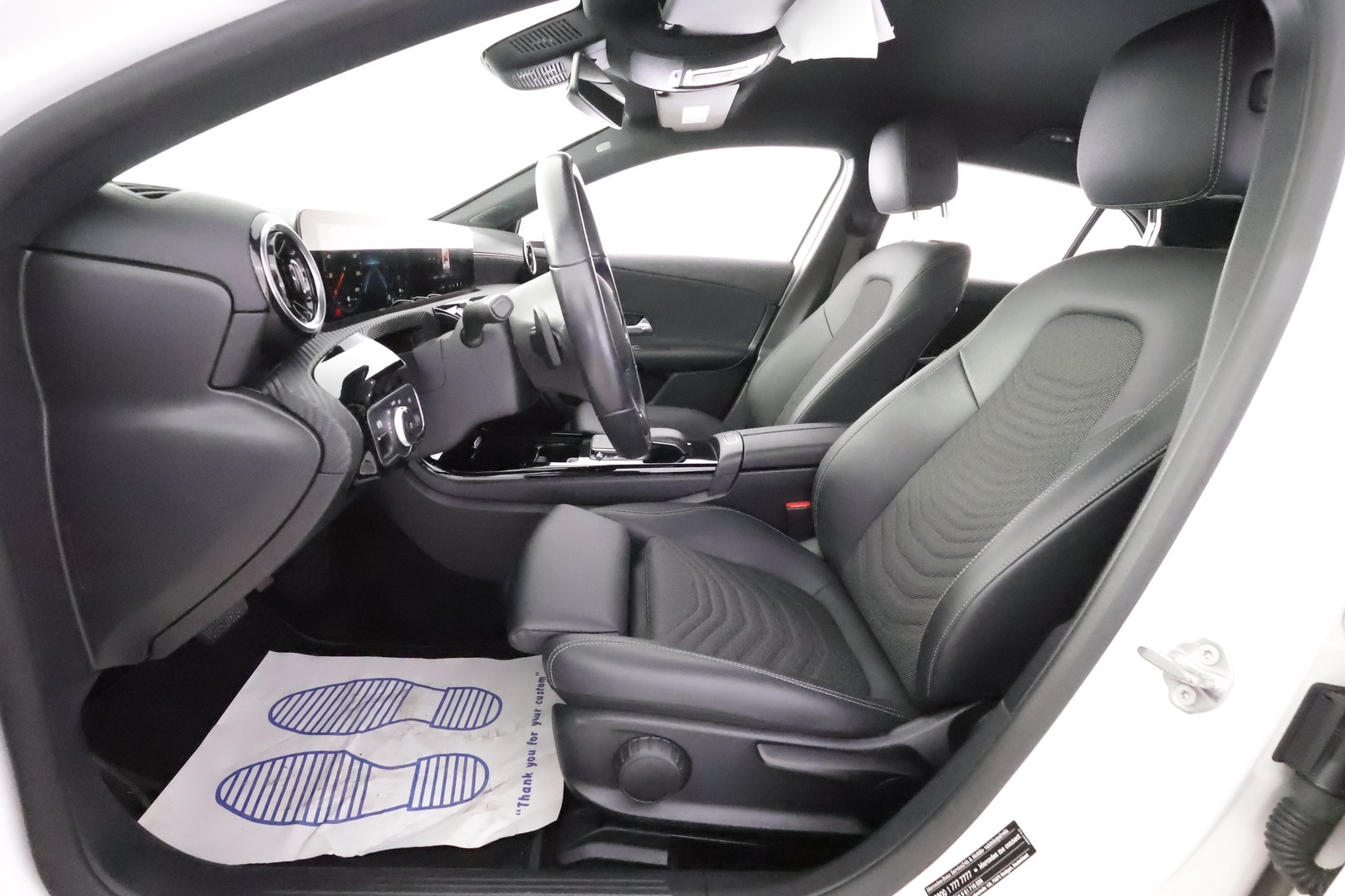 MERCEDES-BENZ A 2021