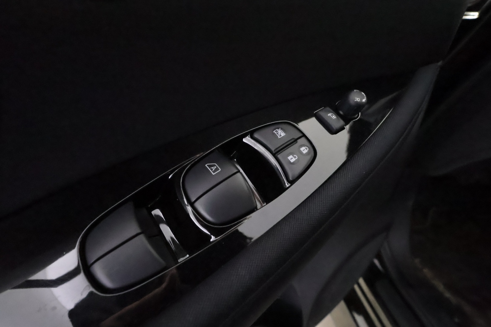 NISSAN Leaf 2020