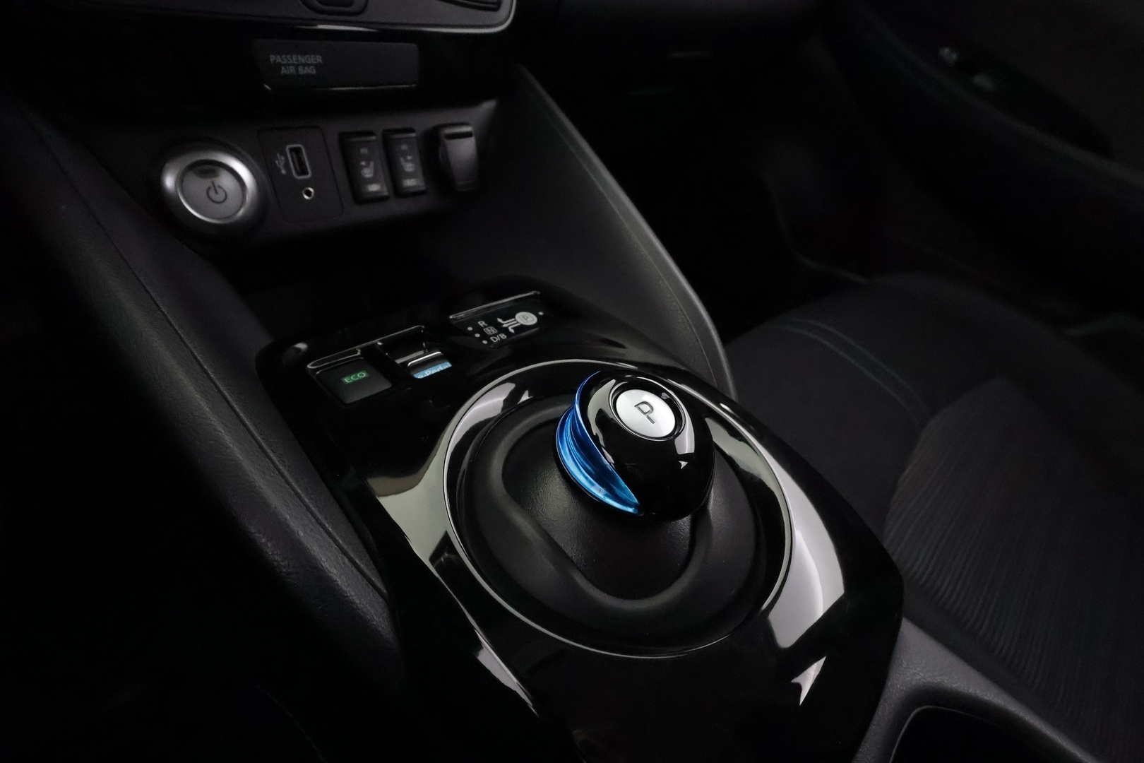 NISSAN Leaf 2020