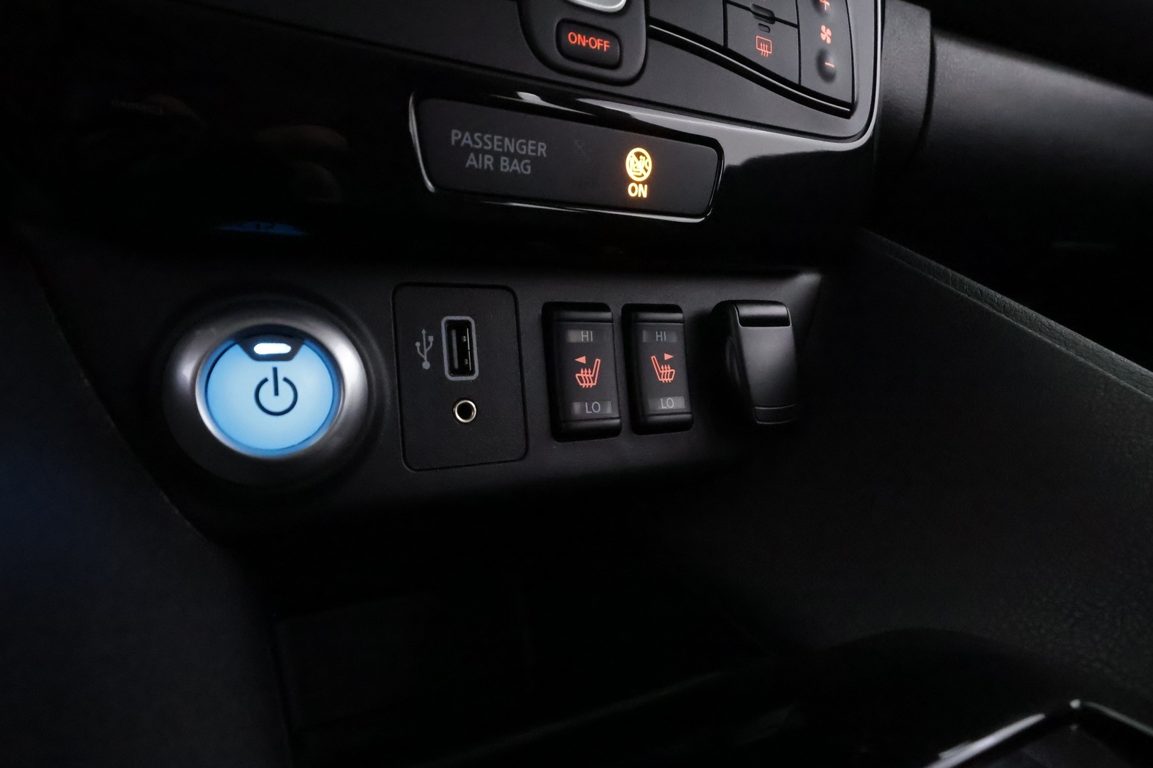 NISSAN Leaf 2020