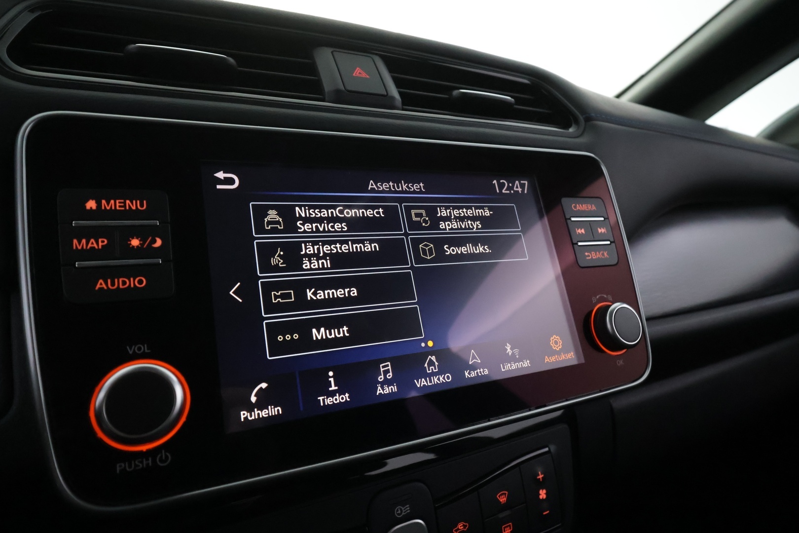 NISSAN Leaf 2020