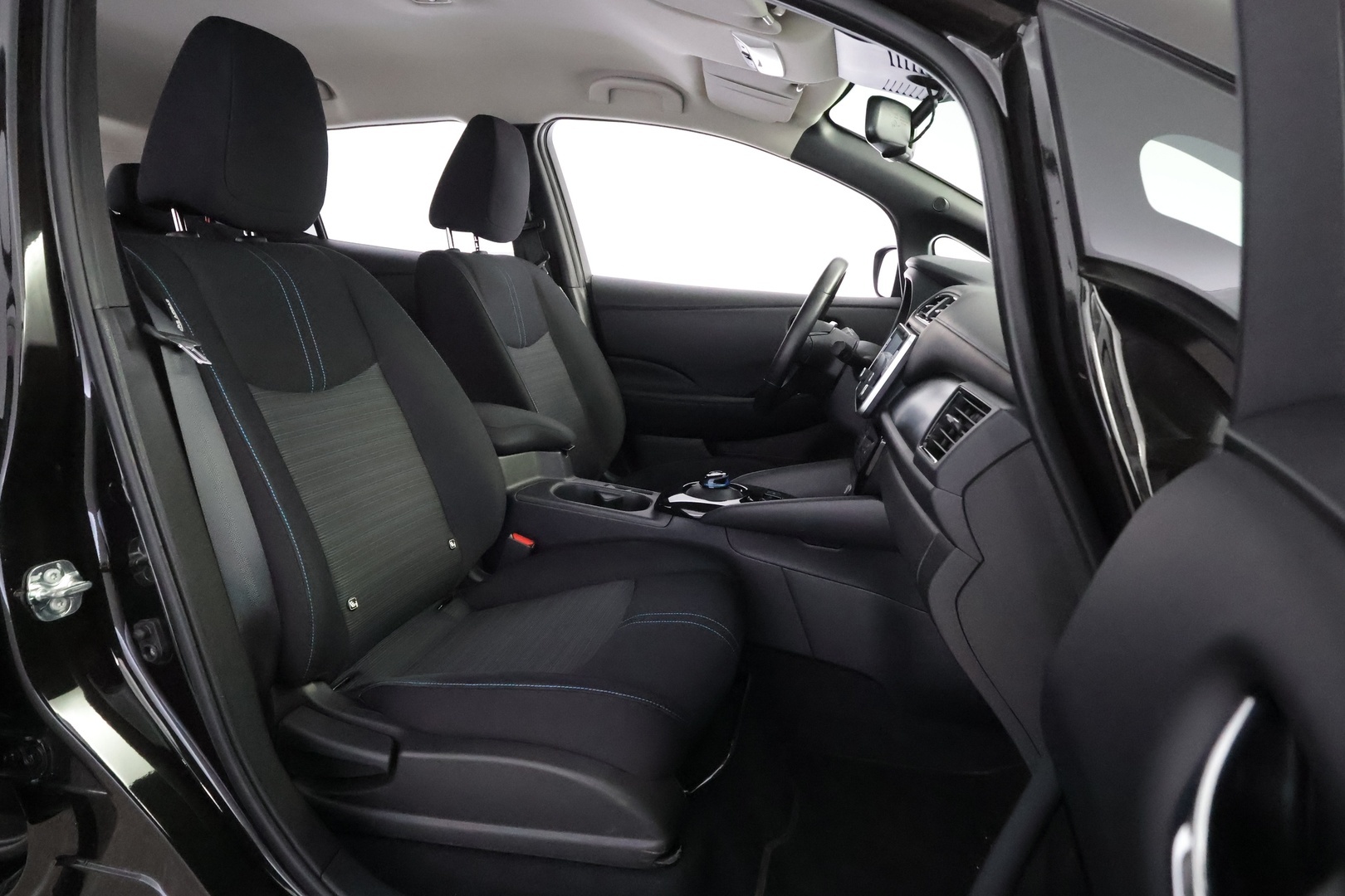 NISSAN Leaf 2020