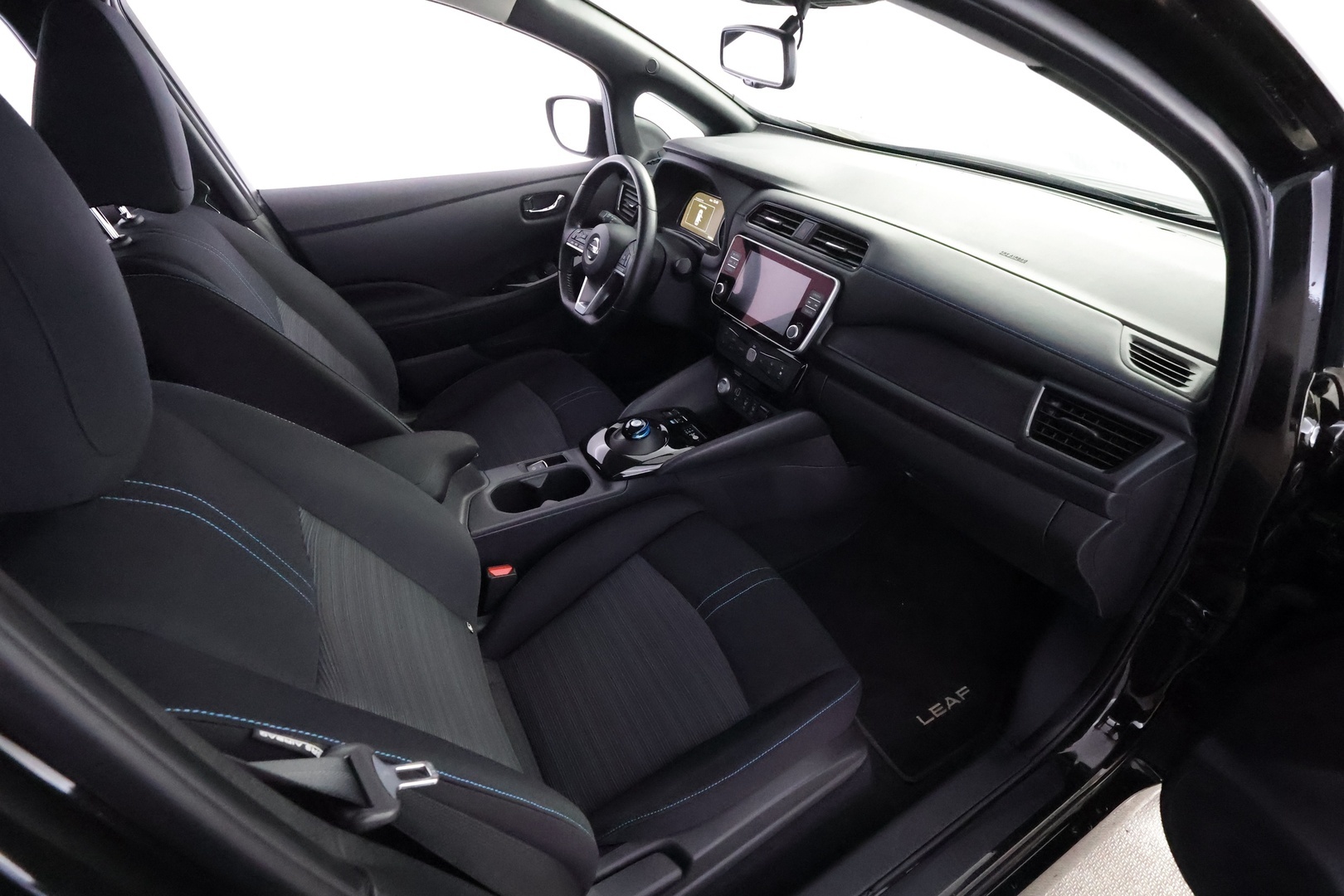 NISSAN Leaf 2020