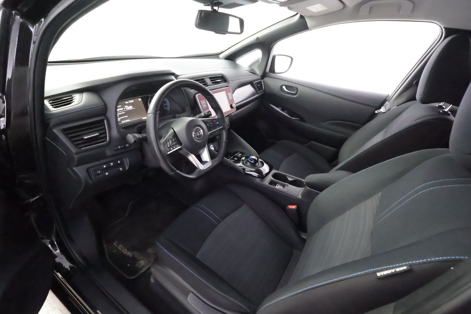 NISSAN Leaf 2020