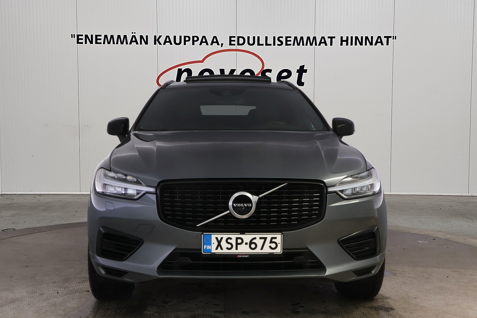 VOLVO XC60 2021