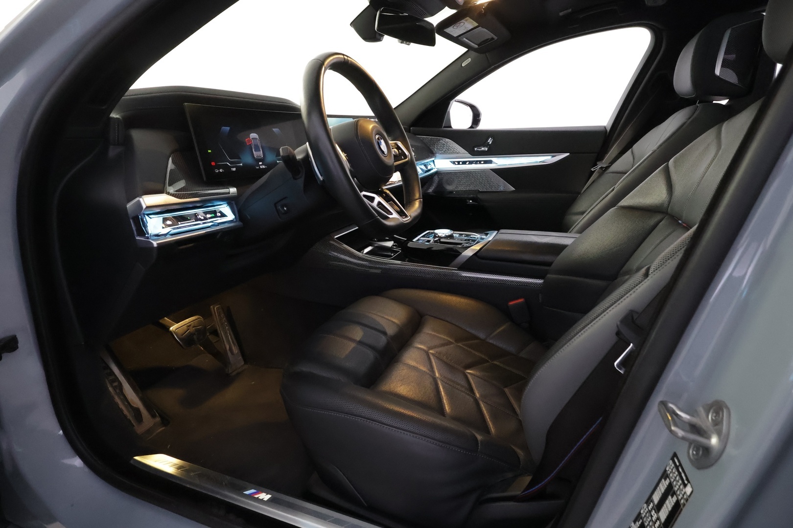 BMW i7 2023