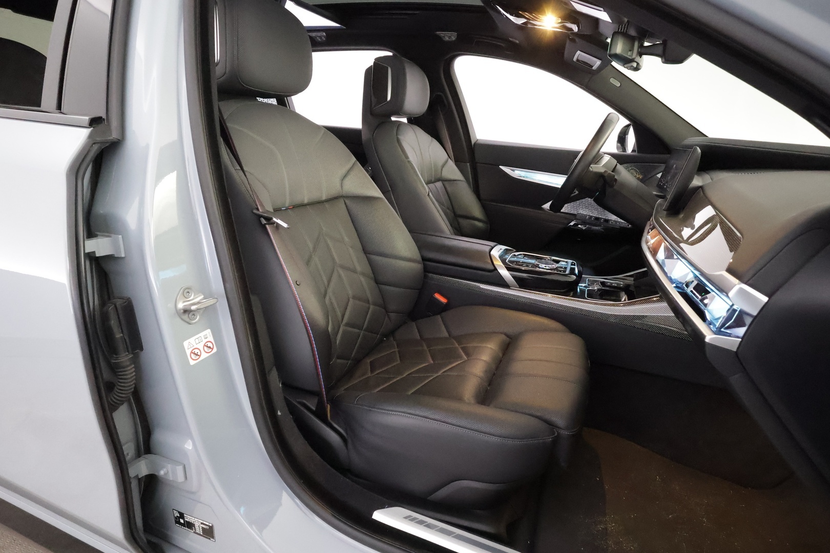 BMW i7 2023